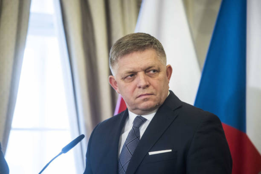 რობერტ ფიცო: სლოვაკეთი პატარა სკოლის მოსწავლე არ არის, რომელსაც დამოძღვრა სჭირდება